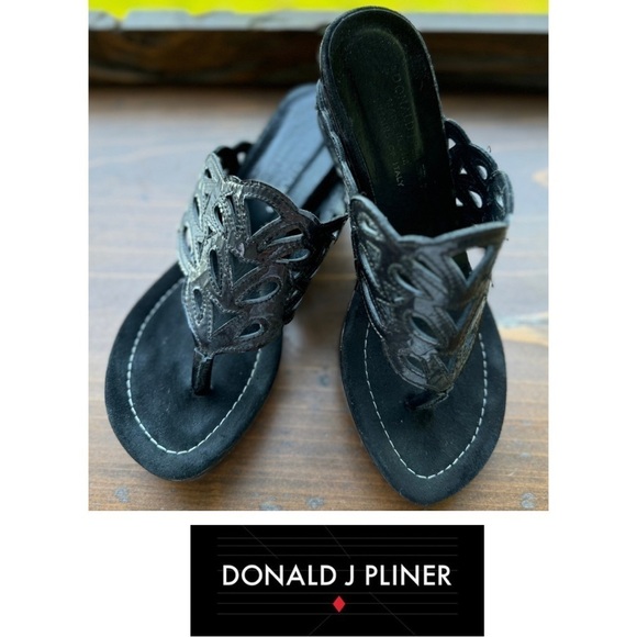 Donald J. Pliner Shoes - Donald Pliner Gustav Black Patent Leather Wedge Sandals Thong 6 heel cutout